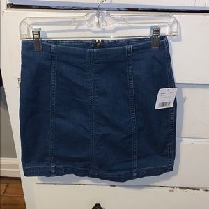 Free people modern femme denim mini skirt !!